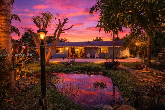 a bird view of a garden