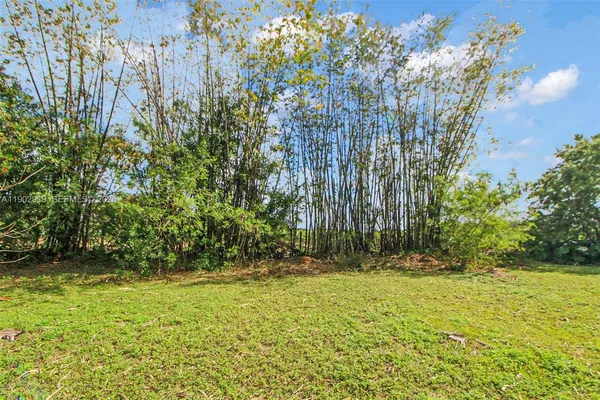 $9,900 | 37225 Southwest 214th Avenue, Homestead, FL 33034