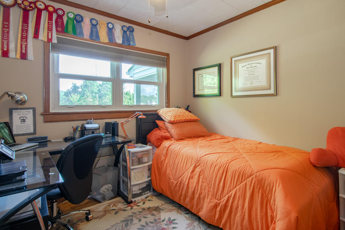 9093 Newport Road Catawba, VA 24070 - Photo 22 of 42 9093 Newport Rd-59