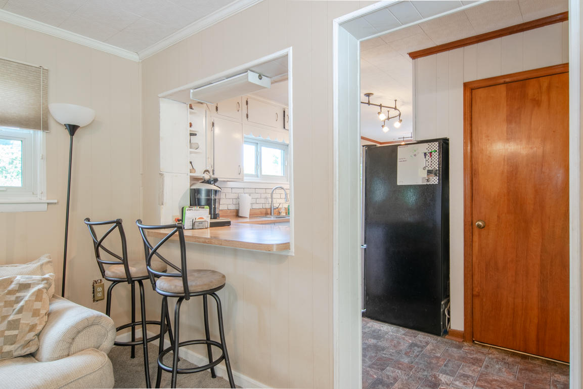 9093 Newport Road Catawba, VA 24070 - Photo 8 of 42 9093 Newport Rd-42