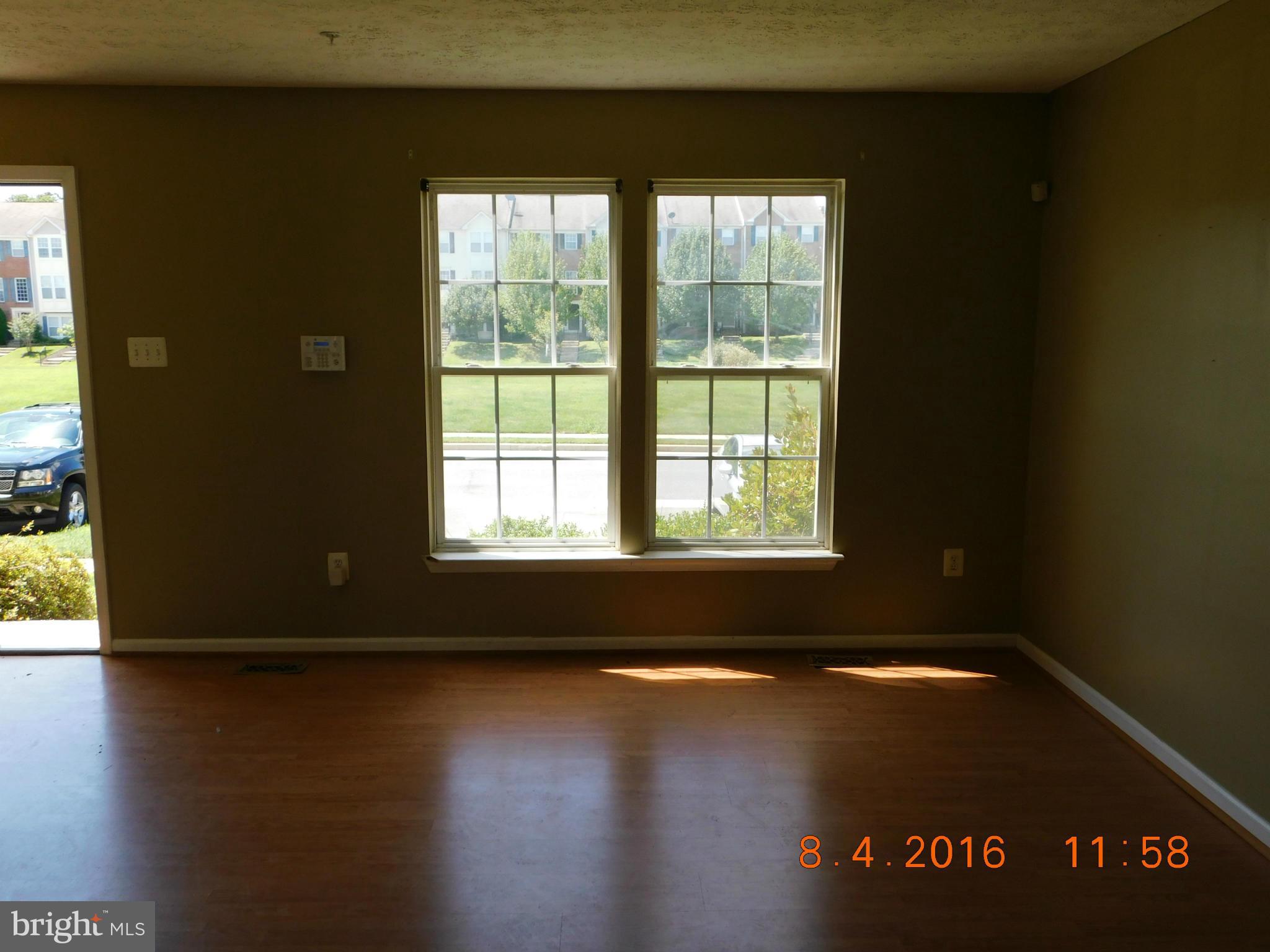 5044 Finsbury Road Baltimore, MD 21237 - Photo 3 of 14 Living Room