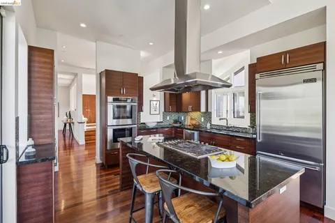 $1,295,000 | 46 Carisbrook Lane, Oakland, CA 94611