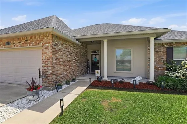 $275,000 | 13157 East Coles Creek Loop, Hammond, LA 70403
