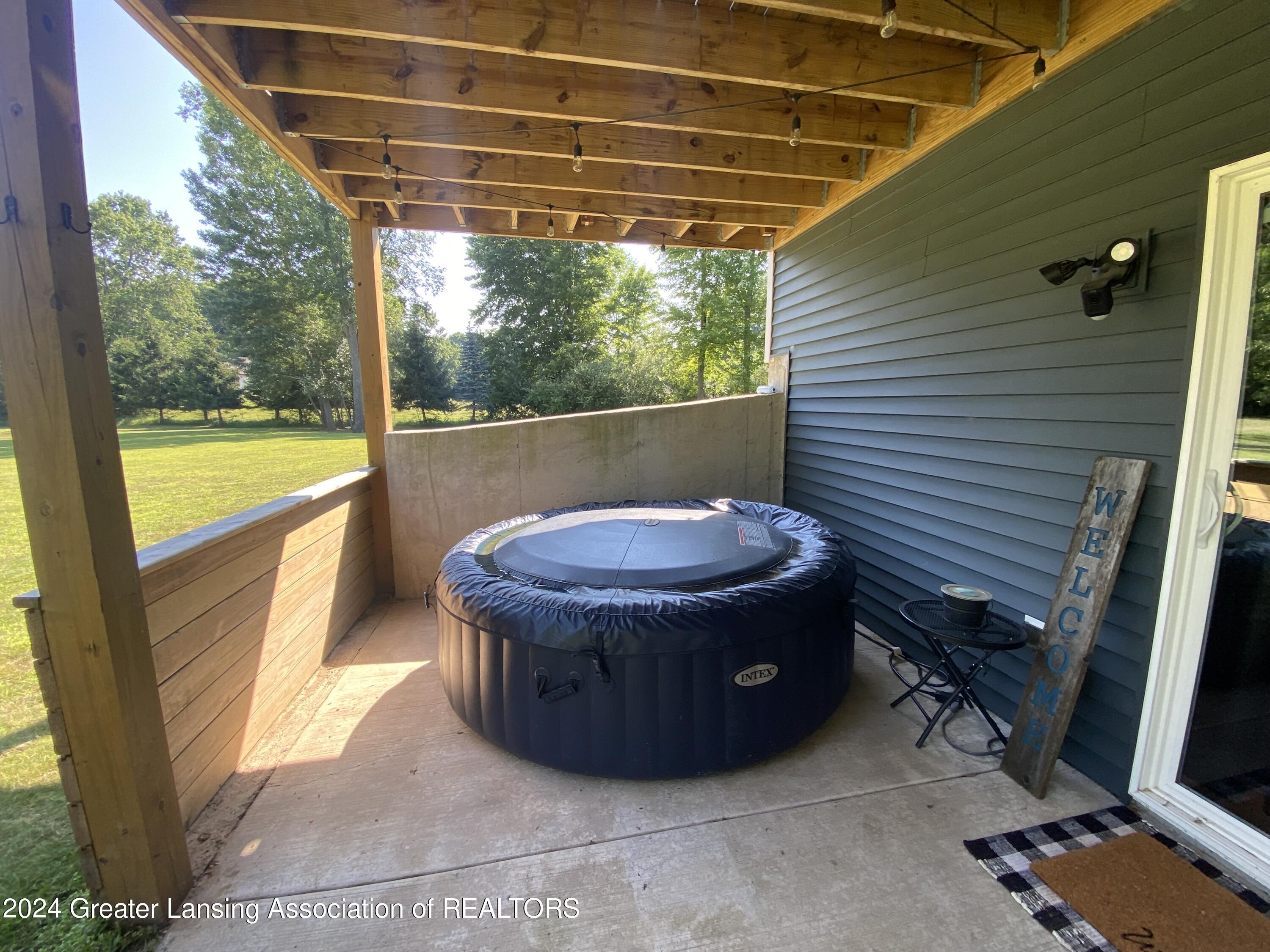 10050 Stoll Road Haslett, MI 48840 - Photo 31 of 51 IMG_9102