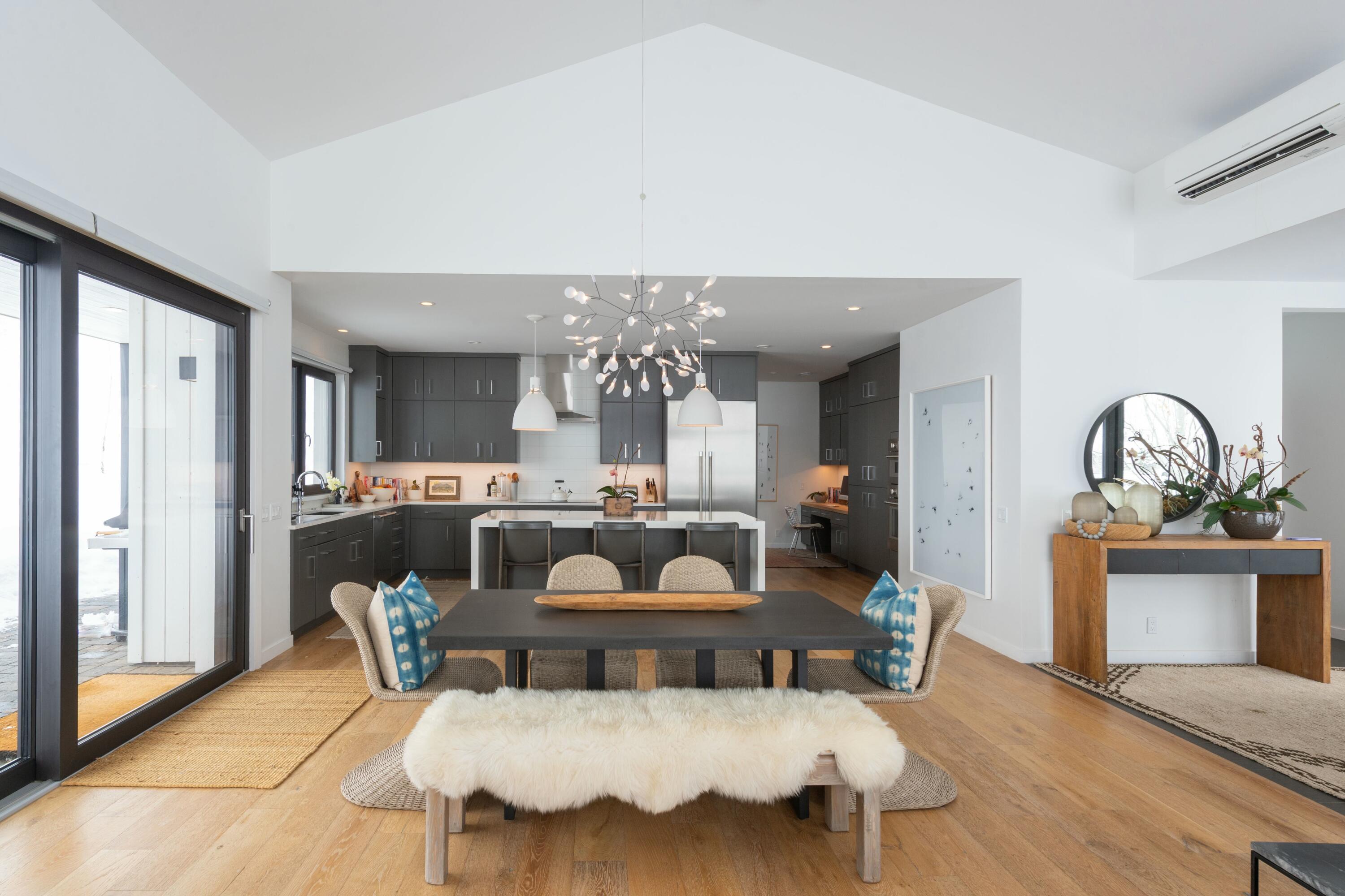 10 Golden Currant Drive Hailey, ID 83333 - Photo 6 of 25 Dining + Kitchen