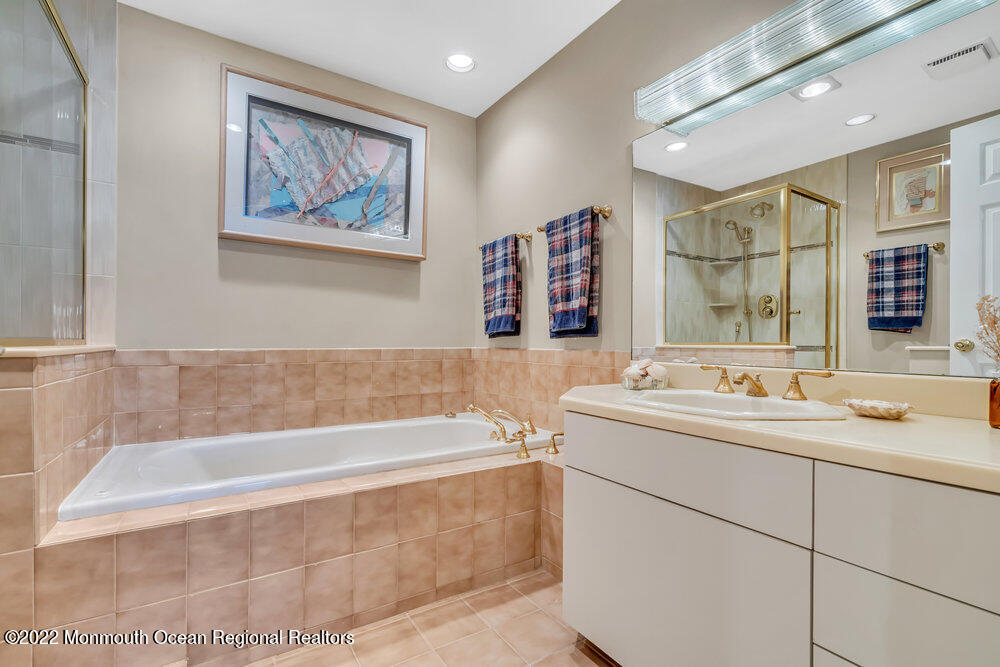 1 Portland Road, Unit 17 Highlands, NJ 07732 - Photo 21 of 32 031__dsc4720