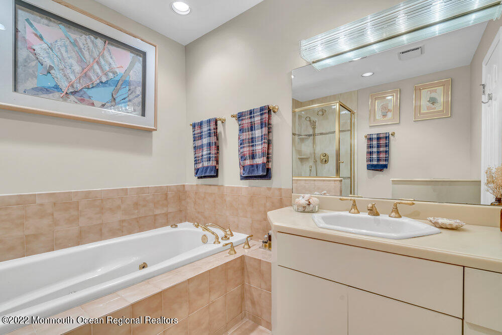 1 Portland Road, Unit 17 Highlands, NJ 07732 - Photo 23 of 32 033__dsc4735