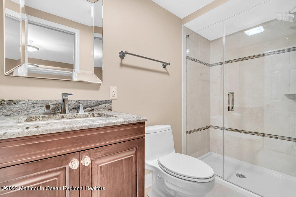 1 Portland Road, Unit 17 Highlands, NJ 07732 - Photo 29 of 32 036__dsc4750