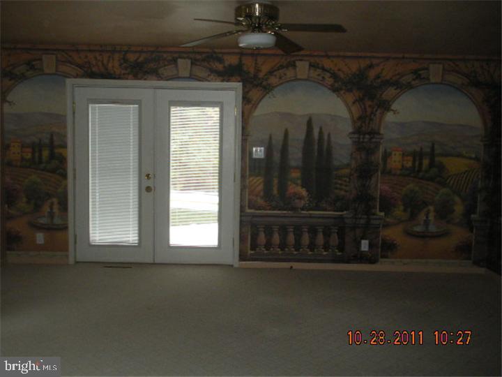 22461 Waterview Road Lewes, DE 19958 - Photo 8 of 18 Family Room