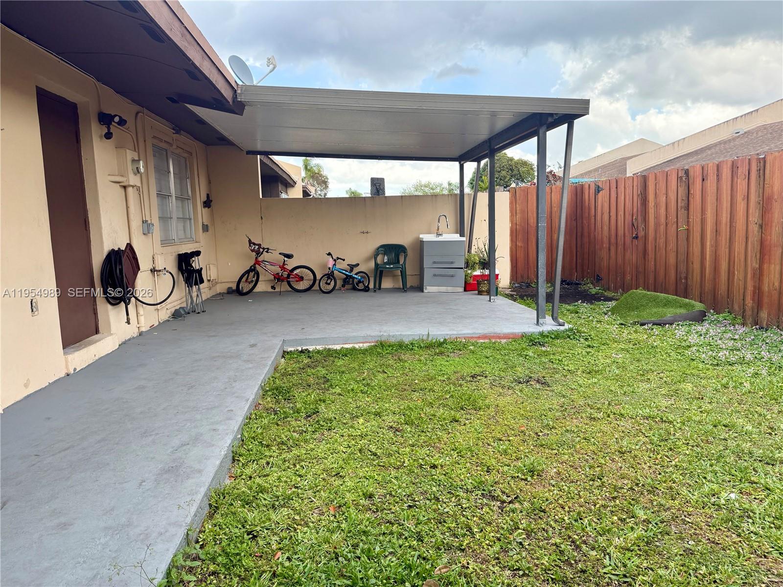 12216 Southwest 110th Lane Miami, FL 33186 - Photo 31 of 40