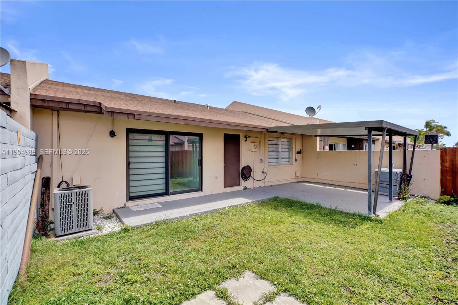 12216 Southwest 110th Lane Miami, FL 33186 - Photo 37 of 40