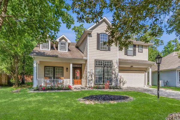 $819,000 | 158 Hansom Trail Street, The Woodlands, TX 77382
