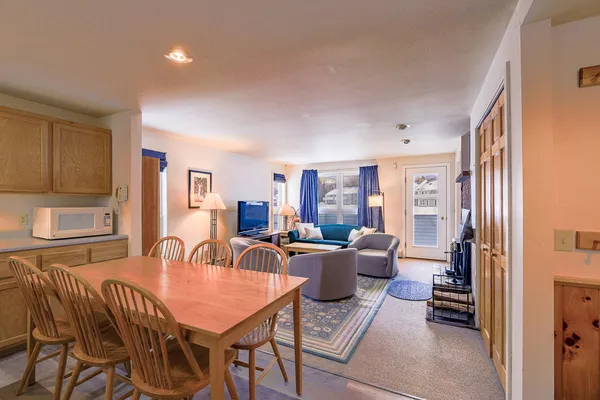 $634,000 | 2662 Alder Brook Lane, Unit 2662, Carrabassett Valley, ME 04947