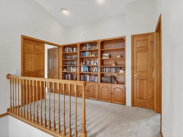 $659,900 | 4230 North Juniper Drive, Janesville, WI 53545