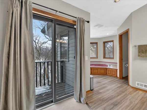 $659,900 | 4230 North Juniper Drive, Janesville, WI 53545