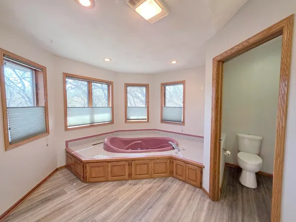 $659,900 | 4230 North Juniper Drive, Janesville, WI 53545