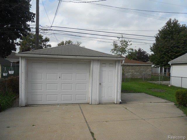 17625 Reed Street Melvindale, MI 48122 - Photo 6 of 13 Southwest 10-31-13 741.JPG