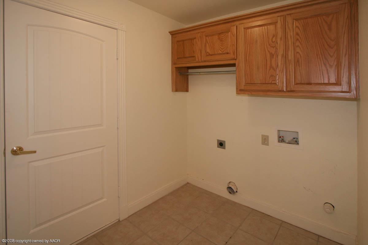 16321 Lake Ridge Drive Canyon, TX 79015 - Photo 8 of 16 laundry room