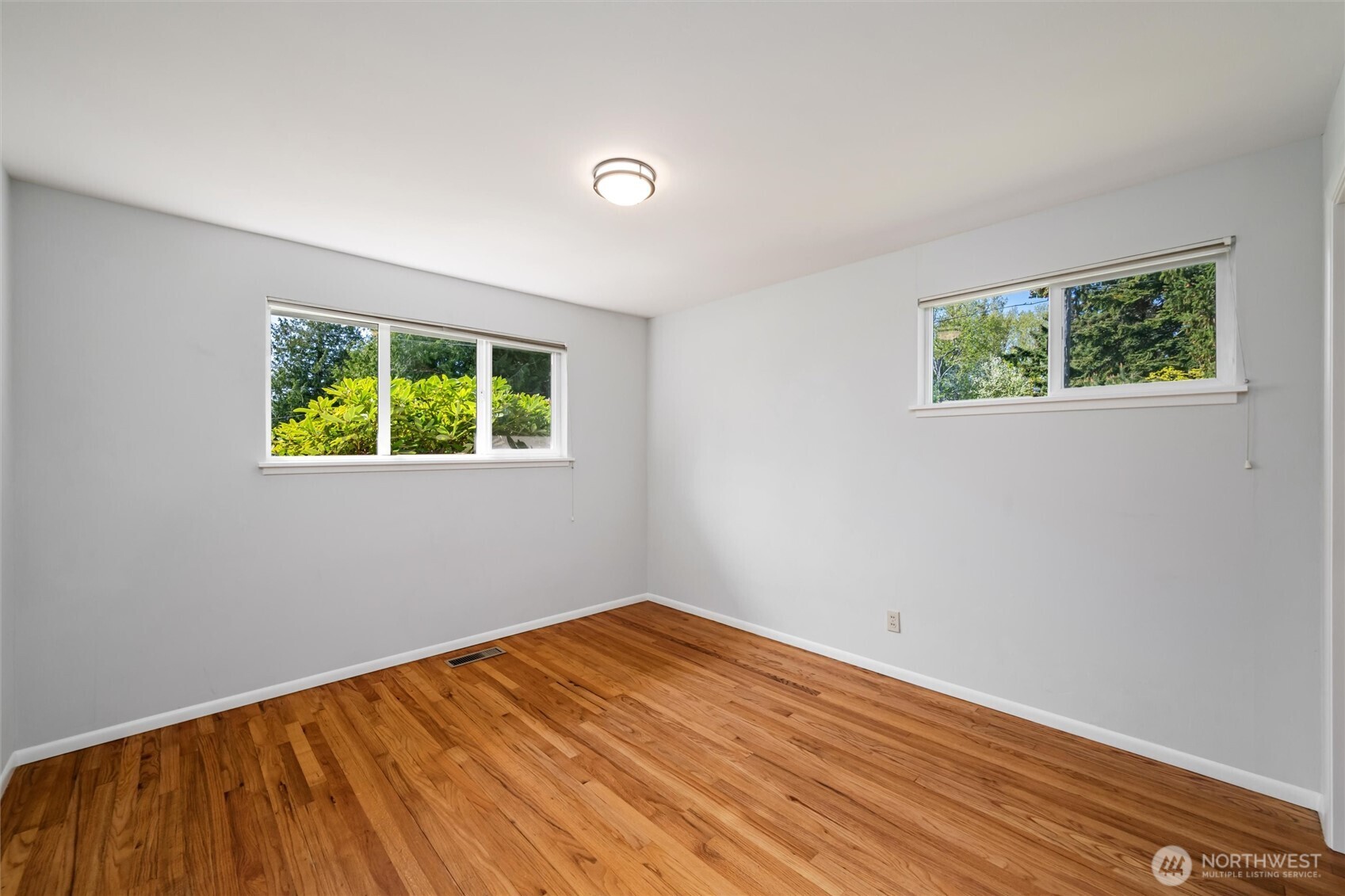 519 Clark Road Bellingham, WA 98225 - Photo 17 of 40 Gallery Image 17