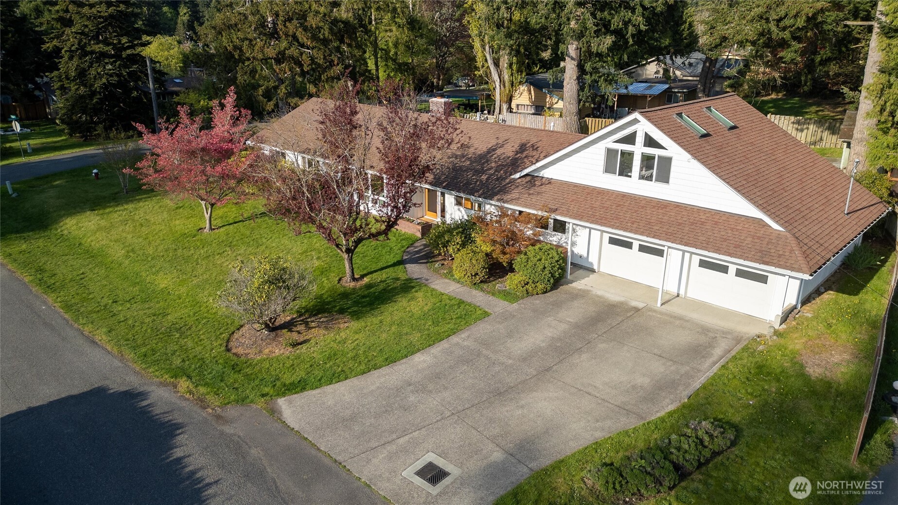 519 Clark Road Bellingham, WA 98225 - Photo 2 of 40 Gallery Image 2