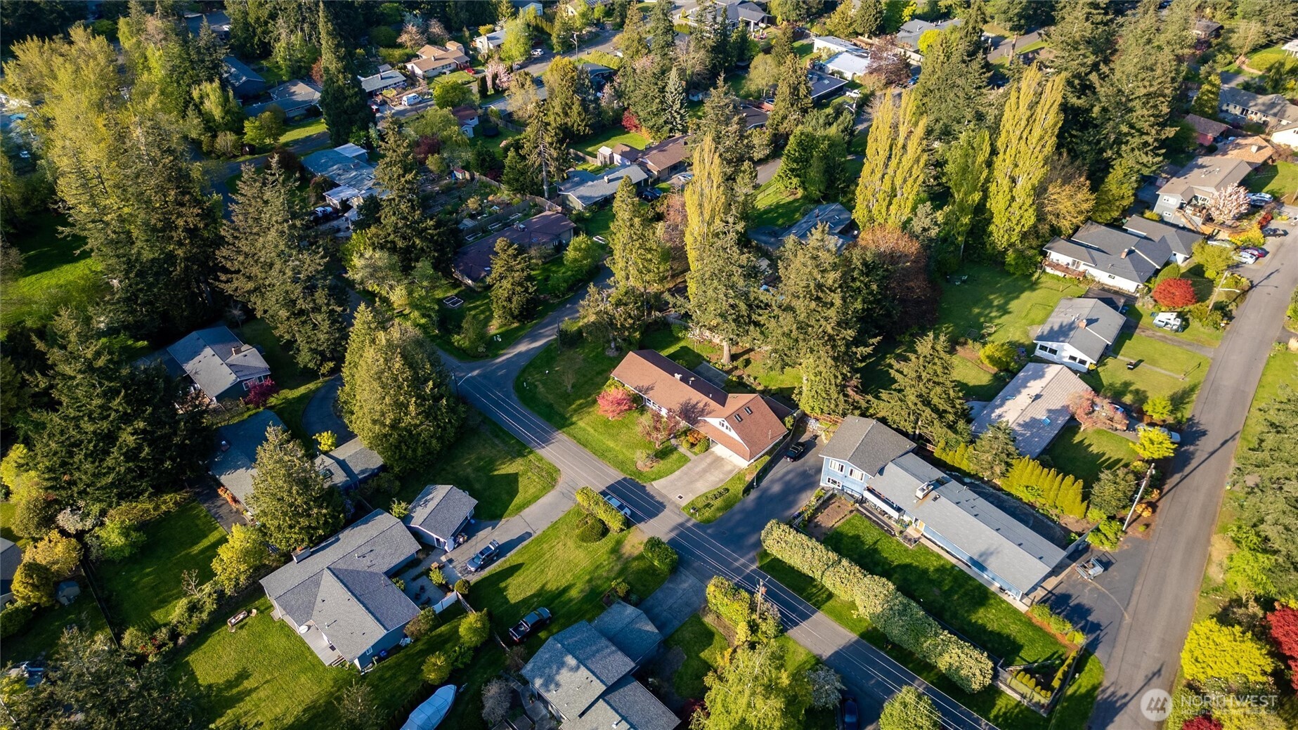 519 Clark Road Bellingham, WA 98225 - Photo 3 of 40 Gallery Image 3