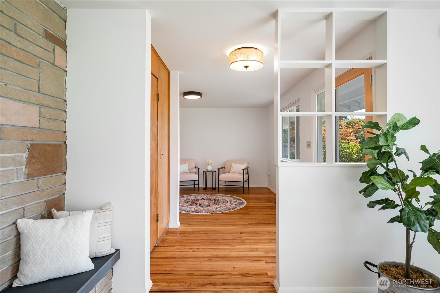 519 Clark Road Bellingham, WA 98225 - Photo 5 of 40 Gallery Image 5