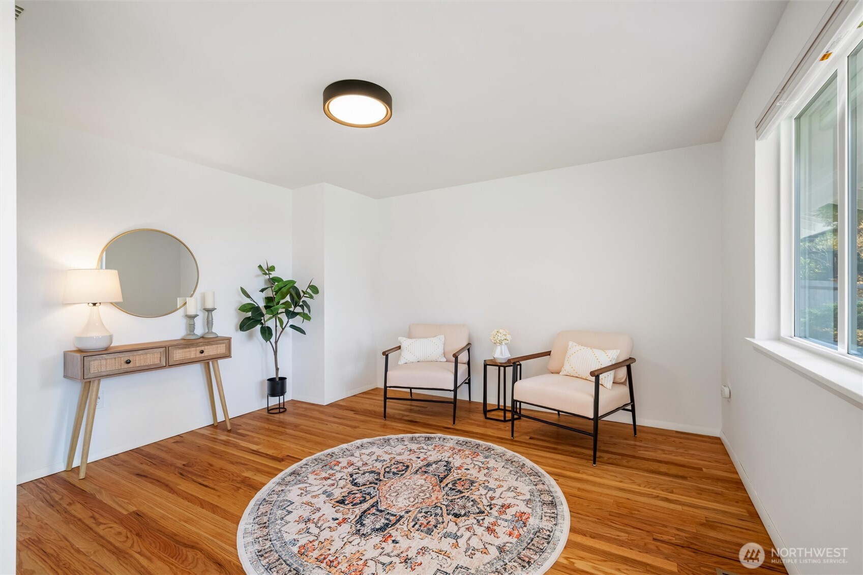 519 Clark Road Bellingham, WA 98225 - Photo 8 of 40 Gallery Image 8