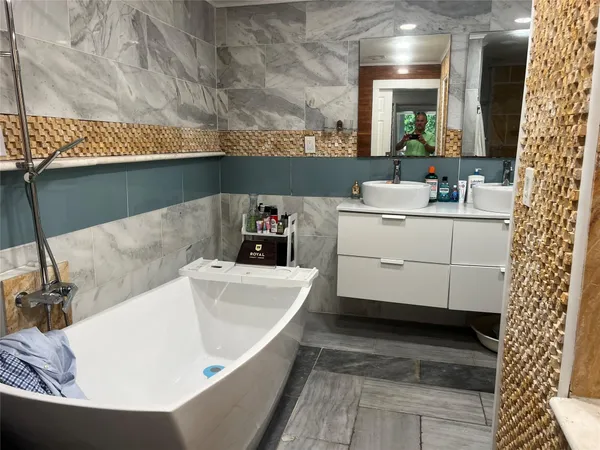 $649,000 | Undisclosed Address, Coral Springs, FL 33065