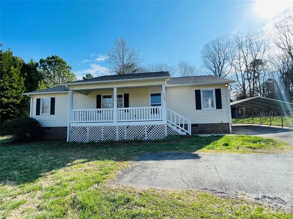 $1,650 | 2499 Brookwood Road, Lincolnton, NC 28092