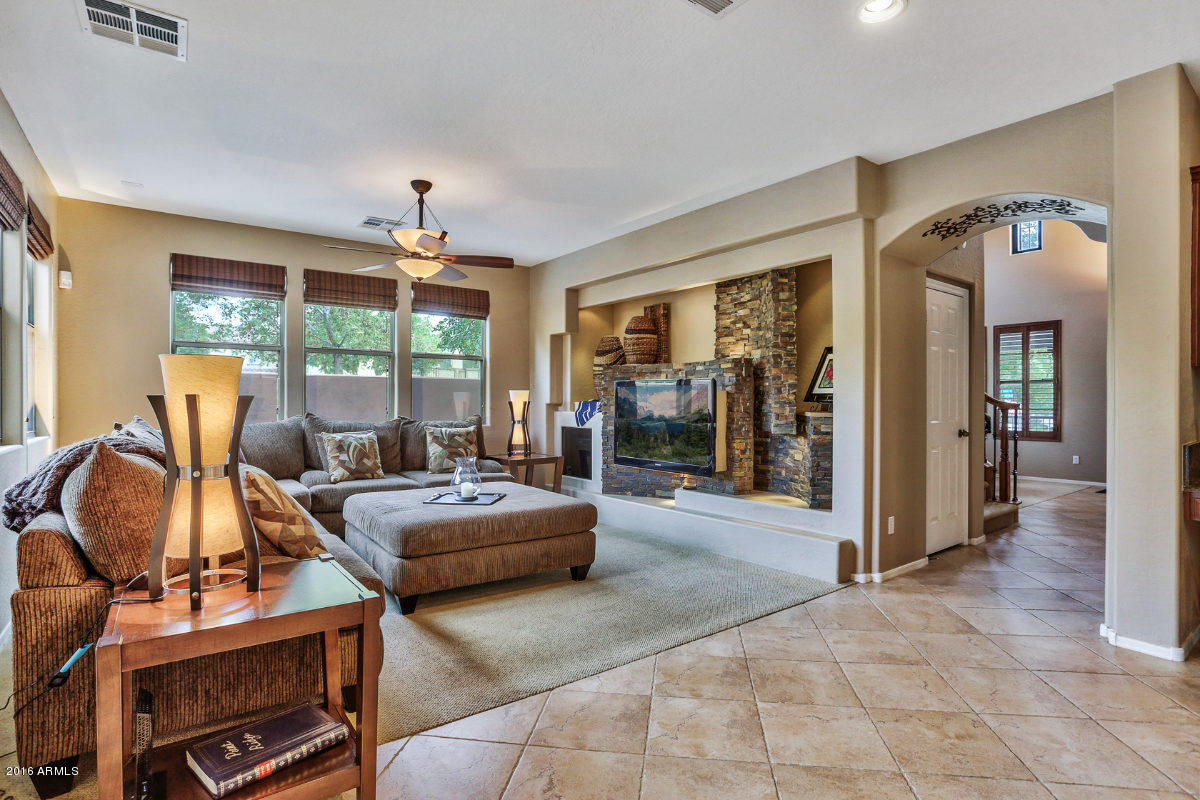 4600 North Point Ridge Road Buckeye, AZ 85396 - Photo 27 of 65 Great_Room_1