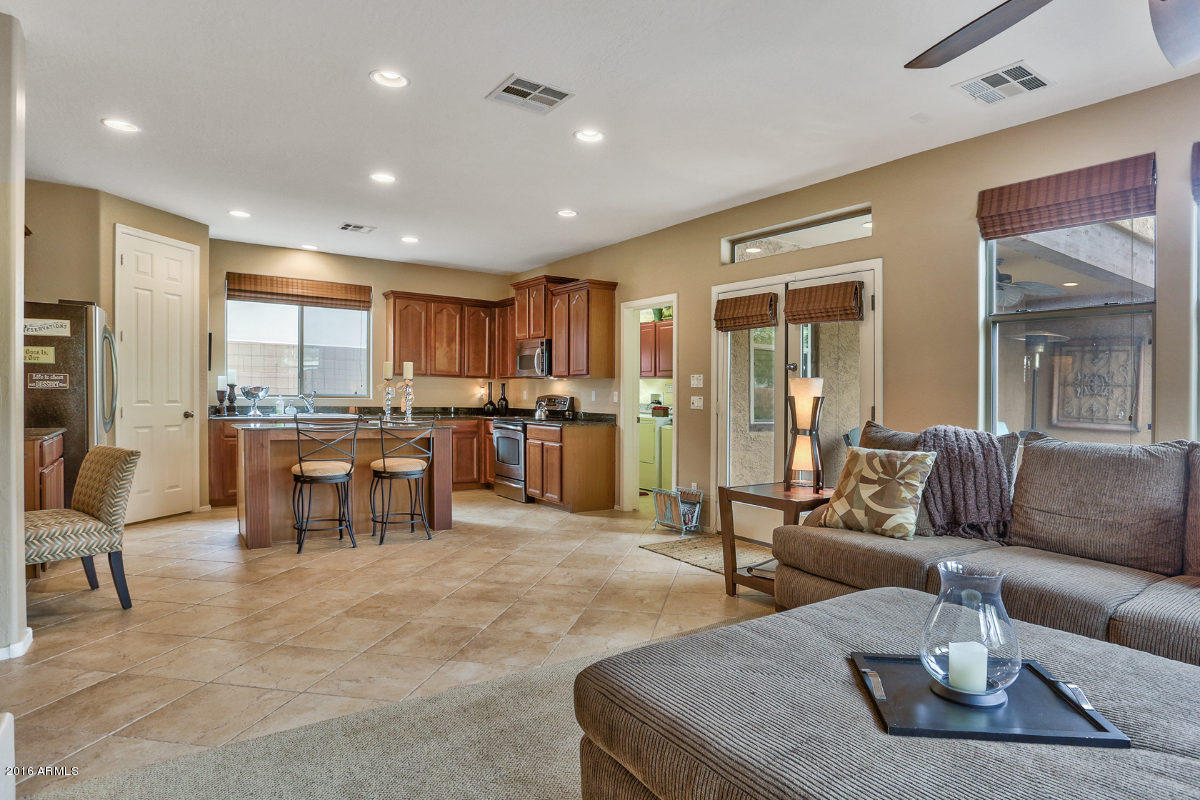 4600 North Point Ridge Road Buckeye, AZ 85396 - Photo 28 of 65 Great_Room_2