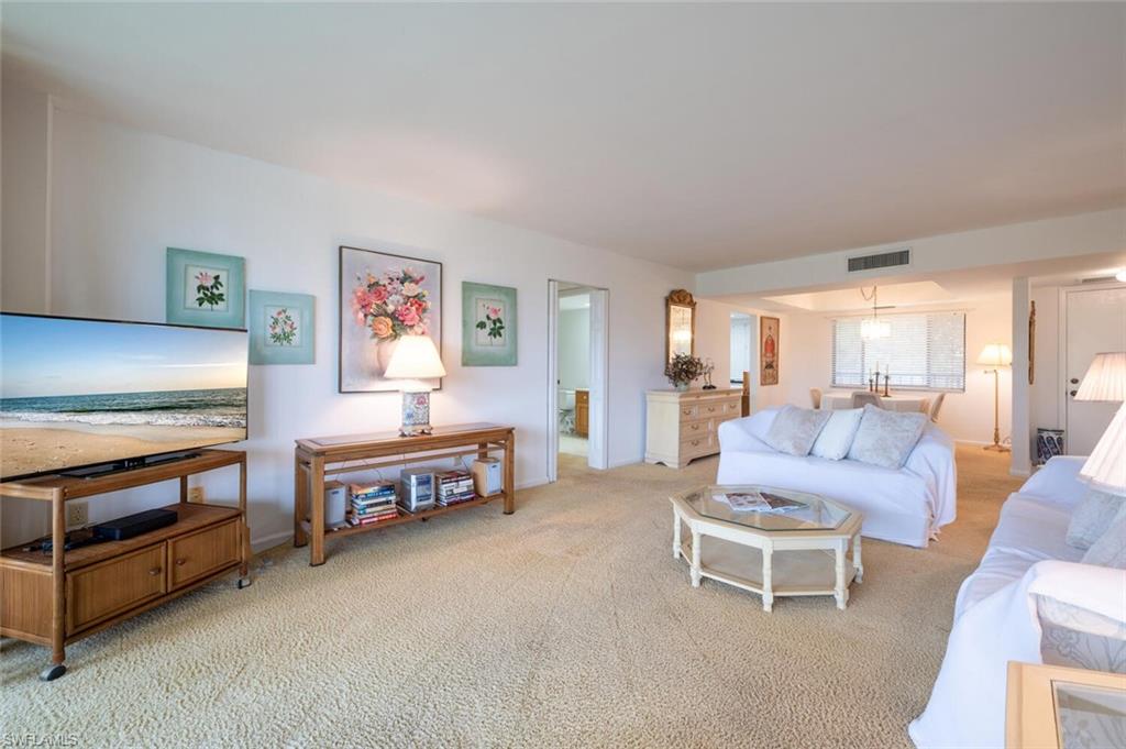 415 Augusta Boulevard, Unit 311 Naples, FL 34113 - Photo 7 of 32
