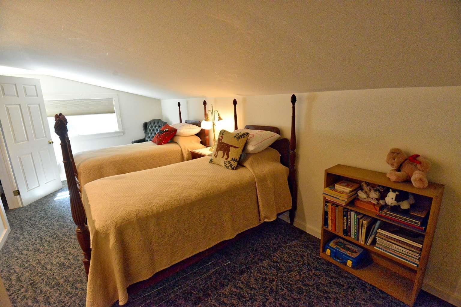 679 Rupert Hill Road Pawlet, VT 05761 - Photo 12 of 20