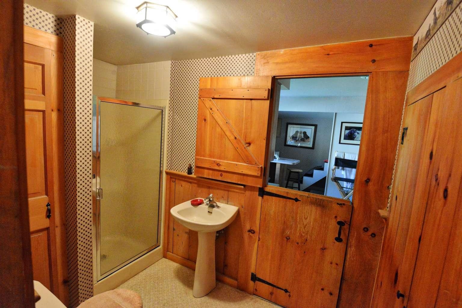 679 Rupert Hill Road Pawlet, VT 05761 - Photo 13 of 20