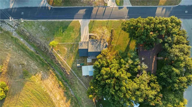 $245,500 | 1501 Hackberry Street, Hearne, TX 77859