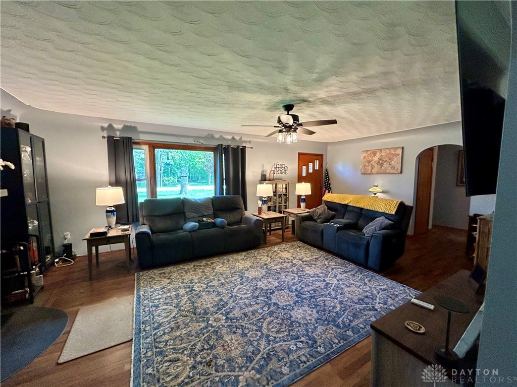 4490 Sweet Potato Ridge Road Englewood, OH 45322 - Photo 4 of 44