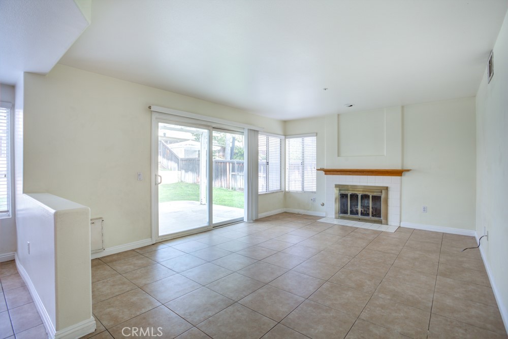 14276 Madera Court Fontana, CA 92336 - Photo 18 of 40