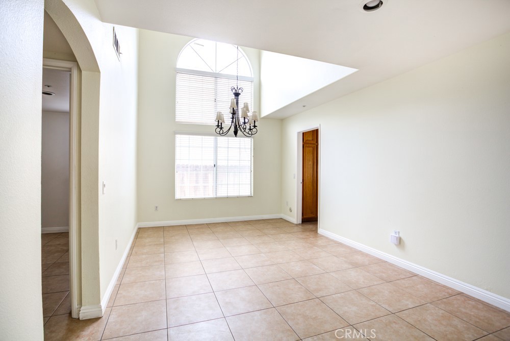 14276 Madera Court Fontana, CA 92336 - Photo 10 of 40