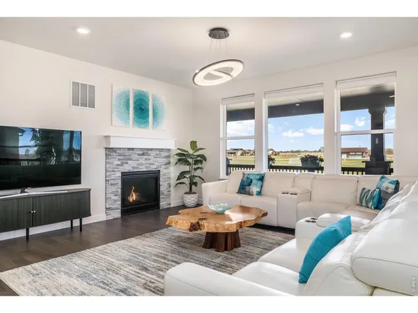$995,000 | 7114 Thunderview Drive, Timnath, CO 80547