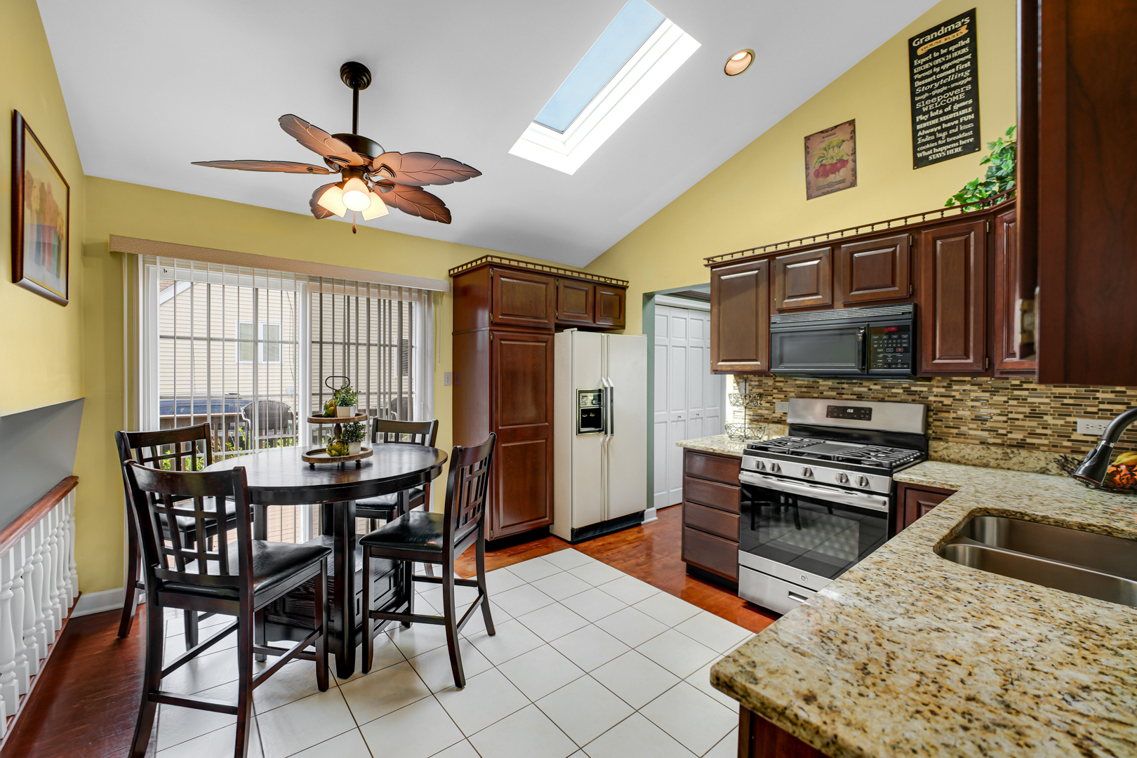 3051 183rd Street Lansing, IL 60438 - Photo 10 of 35