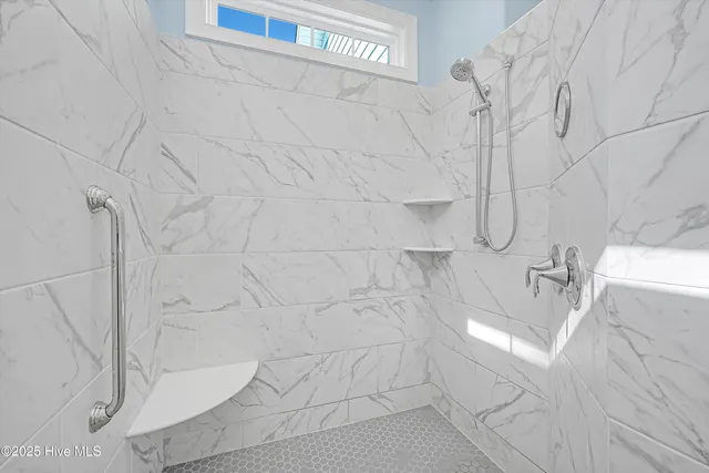 $889,995 | 3364 Stone Crab Court Southwest, Supply, NC 28462