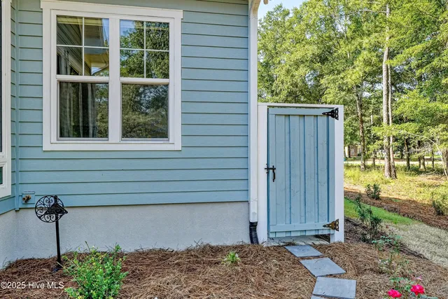 $889,995 | 3364 Stone Crab Court Southwest, Supply, NC 28462