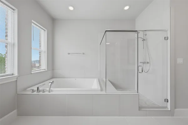 $549,900 | 8612 Emnora Lane, Houston, TX 77080