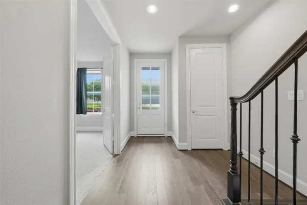 $549,900 | 8612 Emnora Lane, Houston, TX 77080