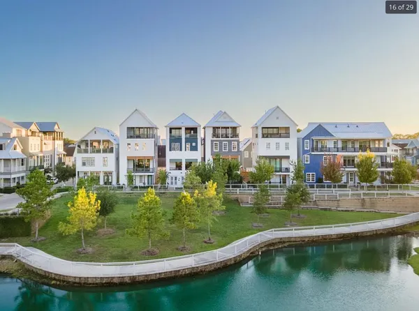 $549,900 | 8612 Emnora Lane, Houston, TX 77080