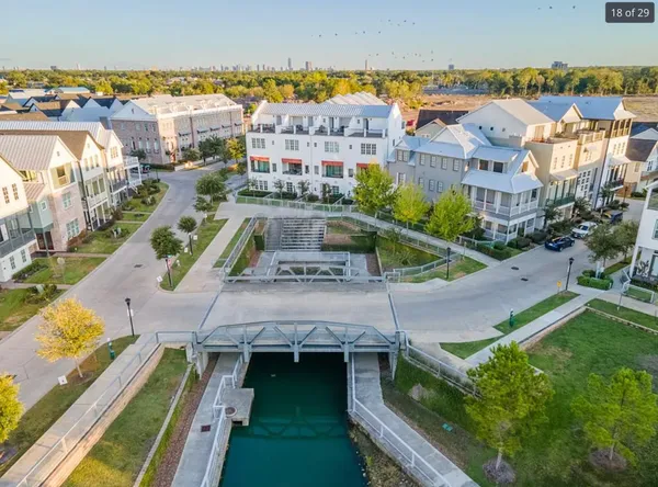 $549,900 | 8612 Emnora Lane, Houston, TX 77080