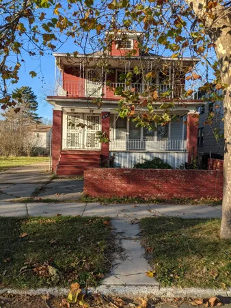 $900 | 2197 Springle Street, Unit LOWR, Detroit, MI 48215
