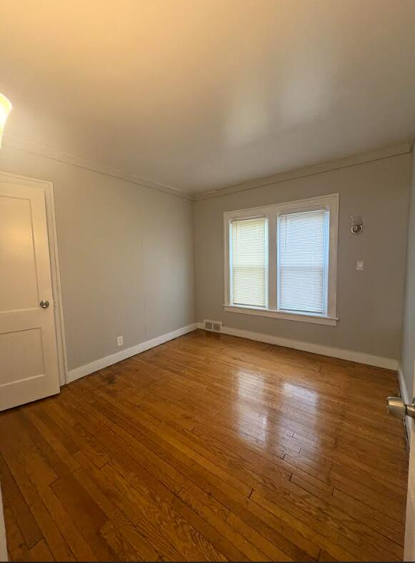 2197 Springle Street, Unit LOWR Detroit, MI 48215 - Photo 5 of 7 Screenshot 2025-11-06 025852