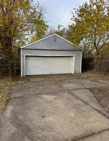 $900 | 2197 Springle Street, Unit LOWR, Detroit, MI 48215