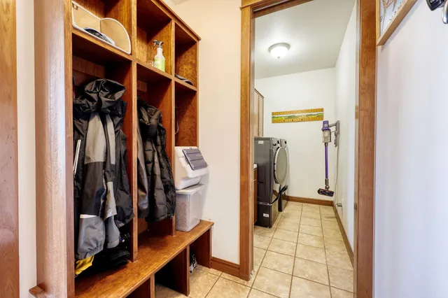 $1,350,000 | 6454 Shady Bend, Verona, WI 53593